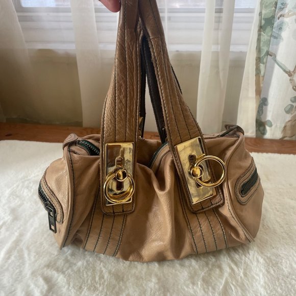 GAP Handbags - Y2K Gap Leather Bag with big hardware tan multi pocket